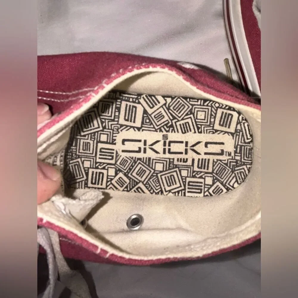 Mississippi State University Sneaker Collegiate Maroon White Women Skicks Size7